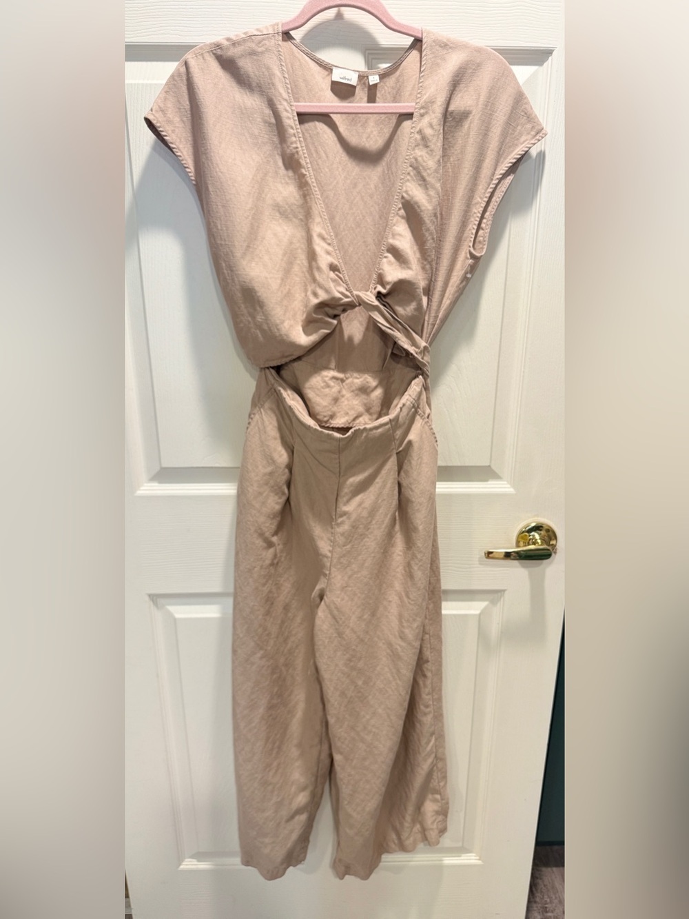 Wilfred by Aritzia Brax Linen Blend Wrap Jumpsuit Size 4 Beige Taupe Cutout Wide - Picture 2 of 10